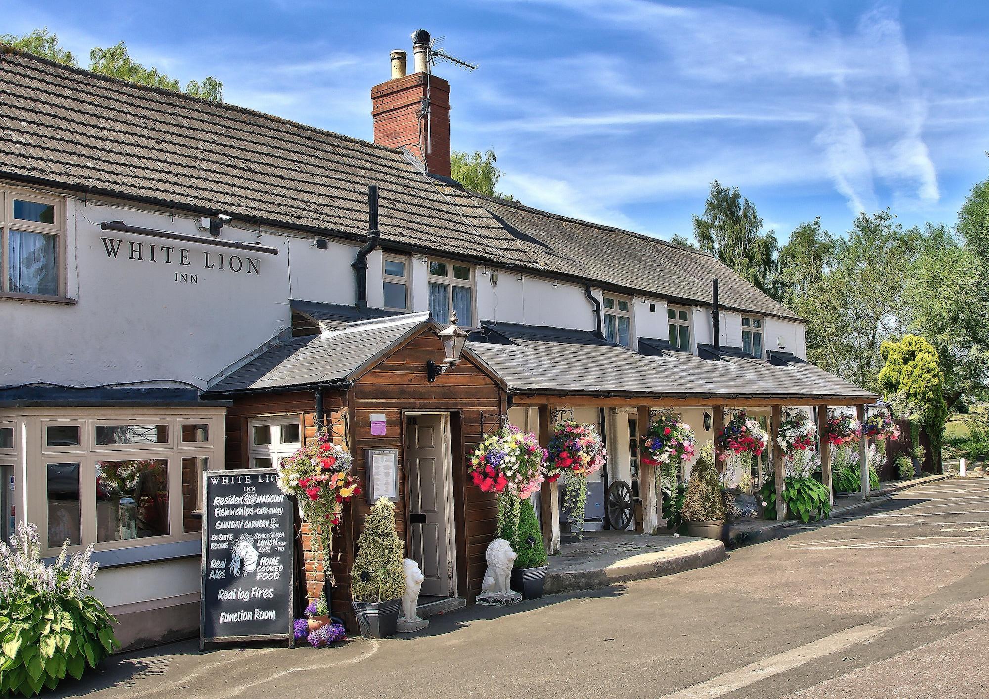 The White Lion Inn Oakham Esterno foto